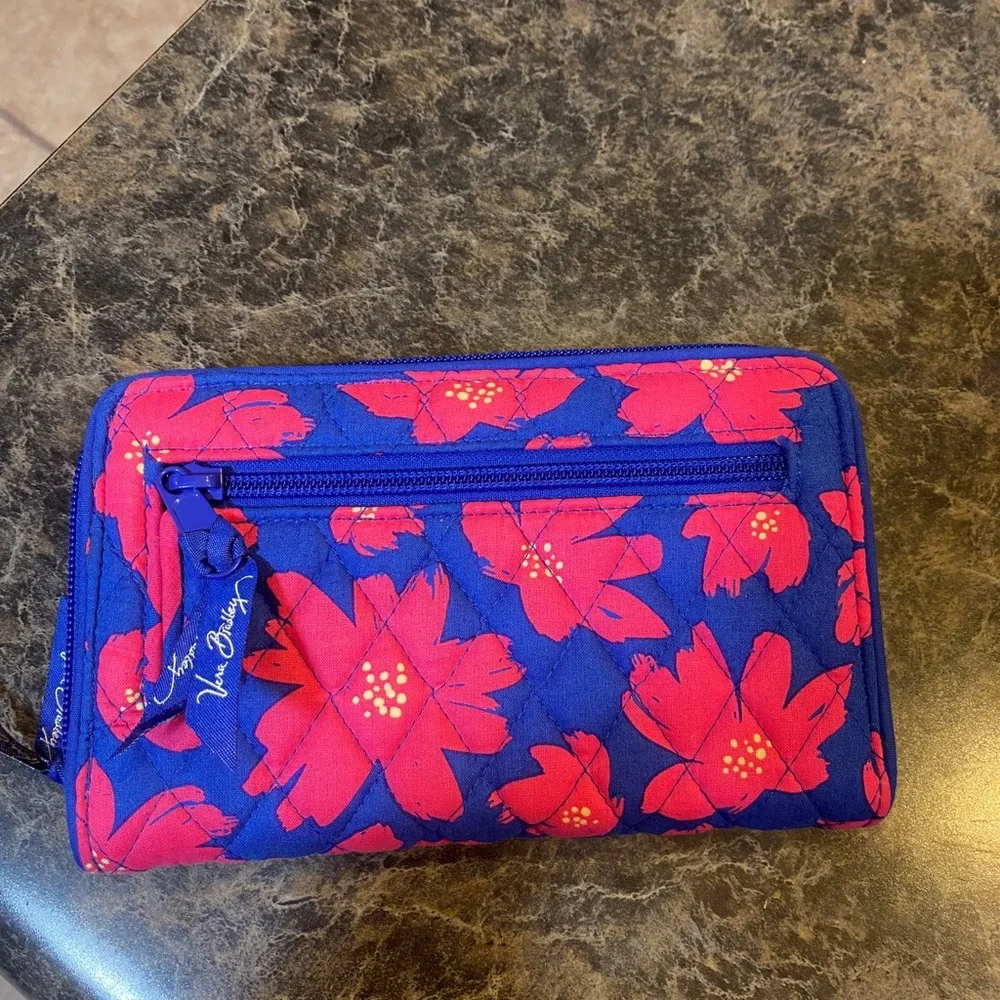 Vera Bradley turn lock wallet